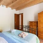 Alcunche By Interhome Nyaraló *