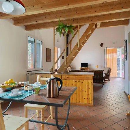 Nyaraló Alcunche By Interhome Zafferana Etnea